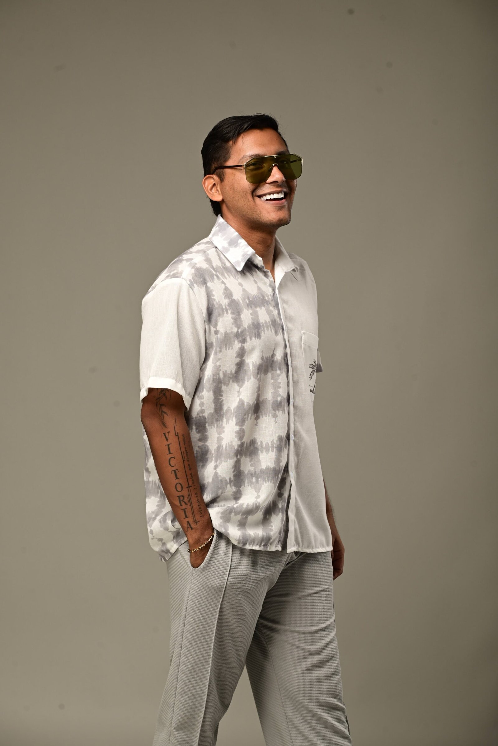 Camisa Gris palma - Image 8