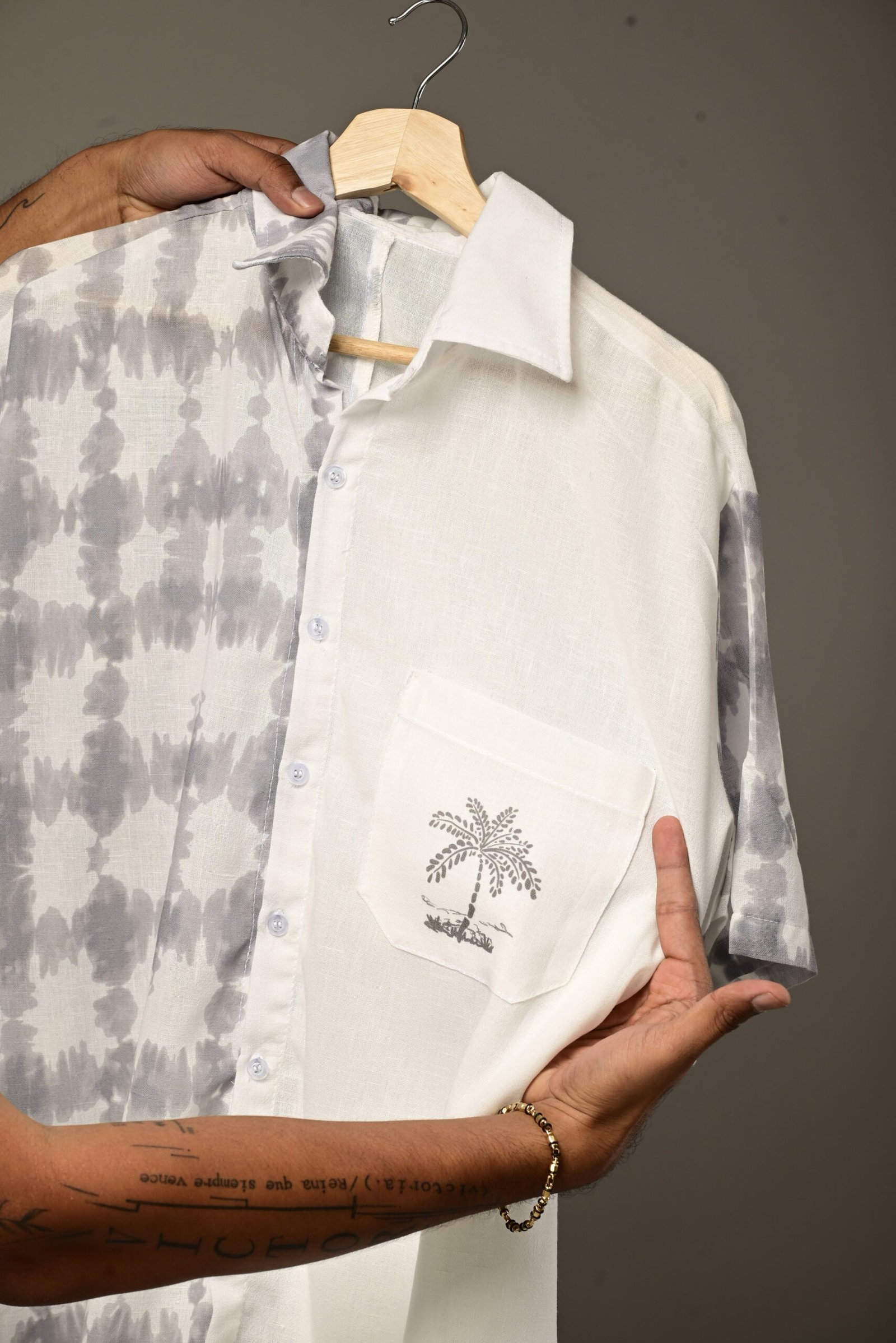 Camisa Gris palma - Image 7